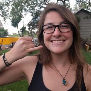 Meet your Posher, Julia